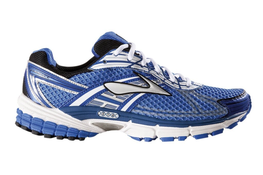 activated charcoal pouch inside running shoe