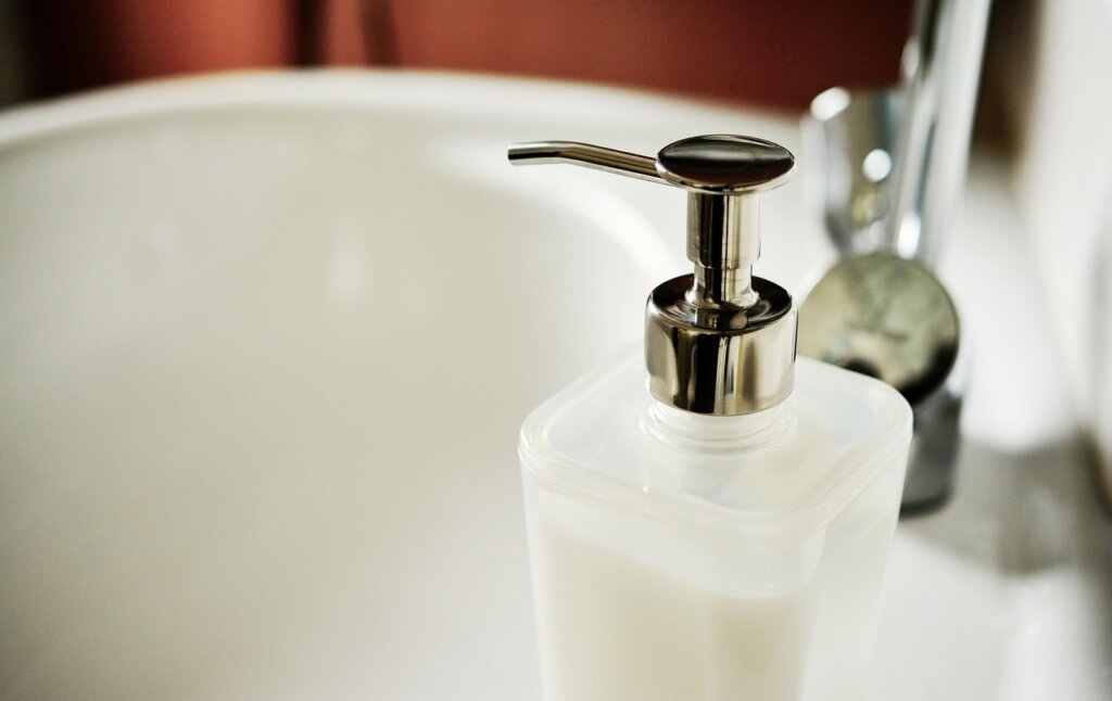 bathroom exhaust fan cleaning process