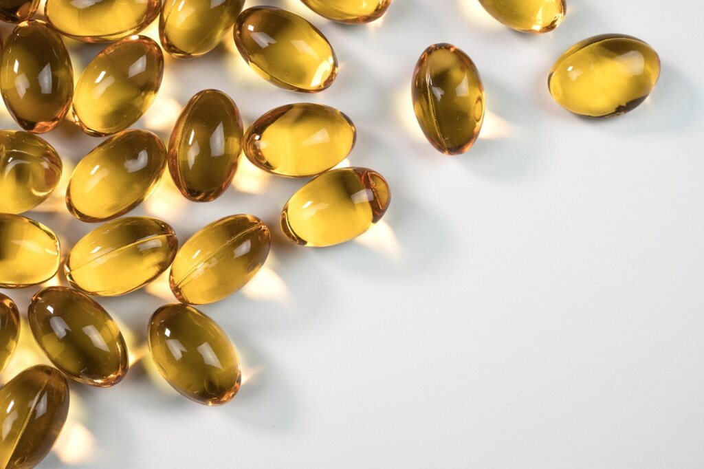 vitamin supplement label closeup showing B6 dosage